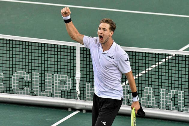06 03 2020, GER, Davis Cup, Germany vs. Belarus 06 03 2020, GER, Davis Cup, Germany vs. Belarus , CASTELLO , Duesseldorf, in the picture picture picture shows Jan Lennard Struff GER Cheering joy emotion after the victory nordphoto Mauelshagen nph00321