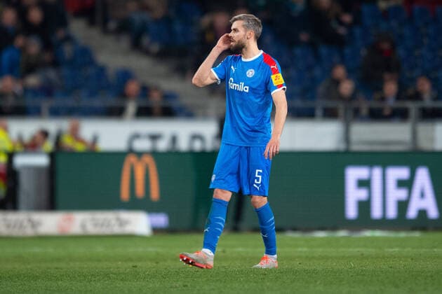Hannover, Germany 02 03 2020 2 Bundesliga 2019 2020 Hannover 96 vs Holstein Kiel Stefan Thesker Kiel DFL regulations prohibit any use of photographs as image sequences and or quasi video Hannover Niedersachsen Germany HDI Arena