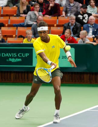Sweden s Mikael Ymer returns to Chile s Alejandro Tabilo during the Davis Cup qualifier between Sweden and Chile in the Royal Tennis Hall in Stockholm, Sweden on March 7, 2020 Photo Christine Olsson TT Stockholm Sweden x10430x,  Copyright: xChristinexOlsson TTx DAVIS CUP SWEDEN-CHILE