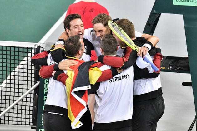 07 03 2020, GER, Davis Cup, Germany vs. Belarus 07 03 2020, GER, Davis Cup, Germany vs. Belarus , CASTELLO , Duesseldorf, in the picture picture picture shows the team of Germany Cheering Joy Emotion after the victory nordphoto Mauelshagen nph00321