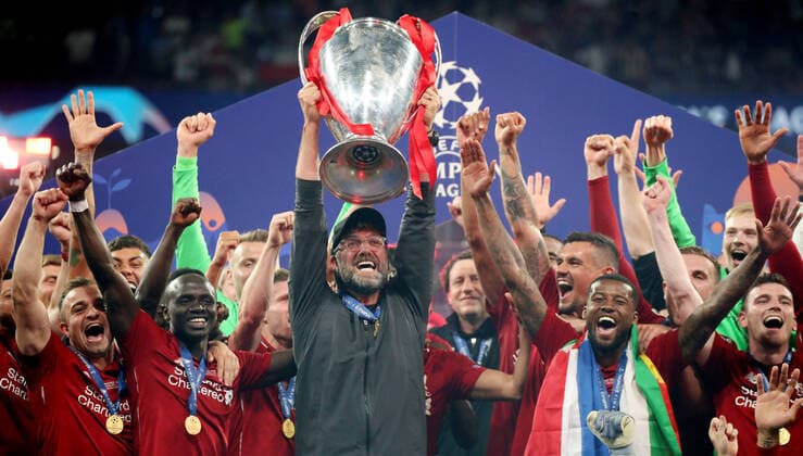 UEFA Champions League Final 2019 Tottenham Hotspurs FC Liverpool Spain, Madrid, 01 06 2019, Football, UEFA Champions League, Season 2018 2019, Final in Madrid, Tottenham Hotspurs FC Liverpool 0 2 Jürgen Klopp Coach FC Liverpool after winning the CL with the cup trophy, DFL DFB REGULATIONS PROHIBIT ANY USE OF PHOTOGRAPHS AS IMAGE SEQUENCES AND OR QUASI VIDEO