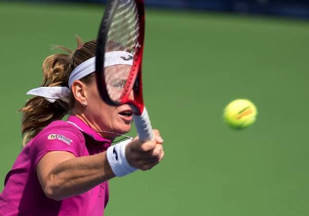 Czech tennis player Marie Bouzkova in action against English Johanna Konta during a match for the semifinals of the Monterrey Tennis Open, in Monterrey, Mexico, 07 March 2020. Monterrey Open Semifinals !ACHTUNG: NUR REDAKTIONELLE NUTZUNG!  Copyright: xMiguelxSierrax AME2207 20200308-637192302476249779