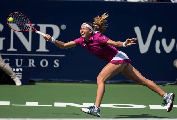 Czech tennis player Marie Bouzkova in action against English Johanna Konta during a match for the semifinals of the Monterrey Tennis Open, in Monterrey, Mexico, 07 March 2020. Monterrey Open Semifinals !ACHTUNG: NUR REDAKTIONELLE NUTZUNG!  Copyright: xMiguelxSierrax AME2213 20200308-637192303087929911
