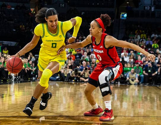 Mar 07 2020 Las Vegas, NV, U.S.A. Oregon Ducks forward Satou Sabally (0) drives to the basket during the NCAA, College League, USA Pac 12 Women s Basketball Tournament Semifinals between Arizona Wildcats and the Oregon Ducks 88-70 win at Mandalay Bay Event Center Las Vegas, NV. CSM Las Vegas USA - ZUMAc04_ 20200307_zaf_c04_535 Copyright: xThurmanxJamesx