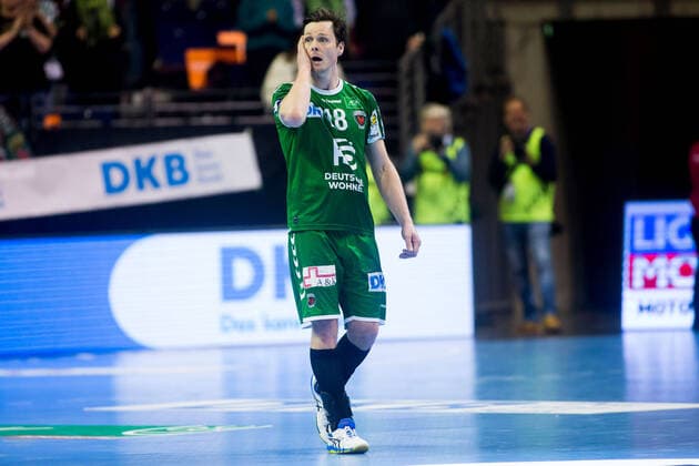 08 03 2020, xfrx, Handball HBL Bundesliga, Fuechse Berlin SG Flensburg Handewitt emspor, f l Hans Lindberg Fuechse Berlin frustrated, sad, angry, stunned DFL DFB REGULATIONS PROHIBIT ANY USE OF PHOTOGRAPHS as IMAGE SEQUENCES and or QUASI VIDEO Berlin