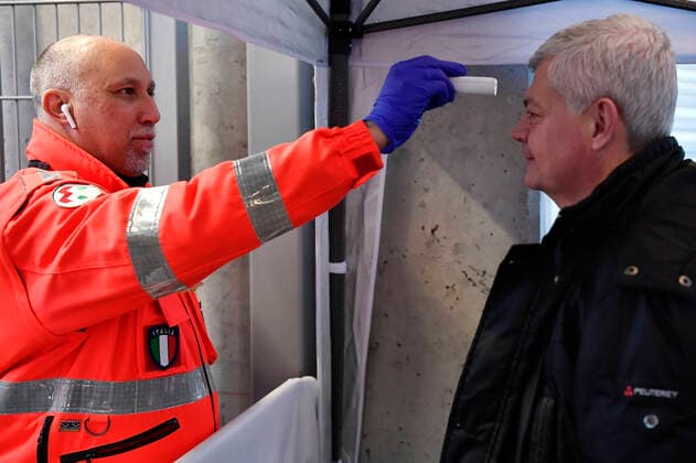 Photo Marco Alpozzi LaPresse March 08, 2020 Turin, Italy NewsCOVID-19 (Coronavirus) emergency in Piedmont - Security checks at Juventus Stadium before the match against Inter Milan. In the pic: Medical staff at the entrance  Copyright: xLaPresse MarcoxAlpozzix