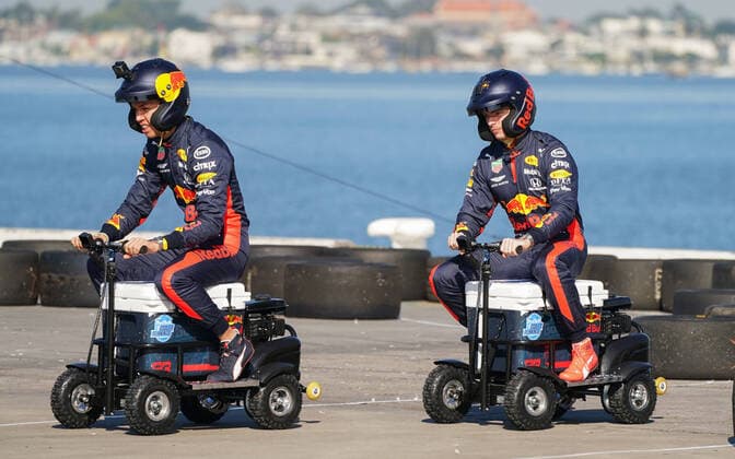 F1 GRAND PRIX MEDIA OPPS, Max Verstappen (right) of the Netherlands and Red Bull Racing rides on a motorised cooler with Alexander Albon of Thailand and Red Bull Racing during the Aston Martin Red Bull Racing Cooler Runnings event ahead of the F1 Grand Prix of Australia at Station Pier in Melbourne, Wednesday, March 11, 2020. ( NO ARCHIVING, EDITORIAL USE ONLY, NO USE IN BOOKS WITHOUT CONSENT MELBOURNE VIC AUSTRALIA  Copyright: xSCOTTxBARBOURx 97775738st