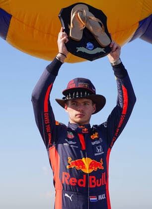 F1 GRAND PRIX MEDIA OPPS, Max Verstappen of the Netherlands and Red Bull Racing celebrates after winning the Aston Martin Red Bull Racing Cooler Runnings event ahead of the F1 Grand Prix of Australia at Station Pier in Melbourne, Wednesday, March 11, 2020. ( NO ARCHIVING, EDITORIAL USE ONLY, NO USE IN BOOKS WITHOUT CONSENT MELBOURNE VIC AUSTRALIA  Copyright: xSCOTTxBARBOURx 97775761st