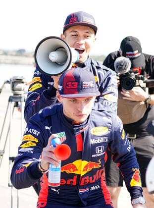 F1 GRAND PRIX MEDIA OPPS, Max Verstappen of the Netherlands and Red Bull Racing and Alexander Albon of Thailand and Red Bull Racing during the Aston Martin Red Bull Racing Cooler Runnings event ahead of the F1 Grand Prix of Australia at Station Pier in Melbourne, Wednesday, March 11, 2020. ( NO ARCHIVING, EDITORIAL USE ONLY, NO USE IN BOOKS WITHOUT CONSENT MELBOURNE VIC AUSTRALIA  Copyright: xSCOTTxBARBOURx 97781906st