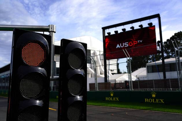FORMULA 1 ROLEX AUSTRALIAN GRAND PRIX 2020 13 03 2020, Albert Park, Melbourne, FORMULA 1 ROLEX AUSTRALIAN GRAND PRIX 2020 , pictured The race in Melbourne has been cancelled due to the spread of the coronavirus COVID 19 Red light for the Australian race nordphotoxBratic nph00250