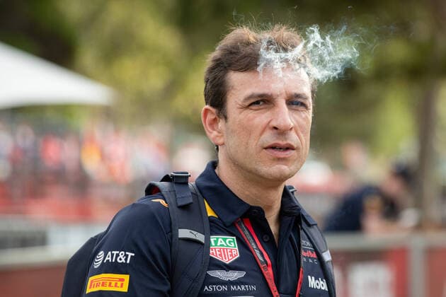 RedBull Team Member, Formula 1, Australian Grand Prix, Albert Park Circuit Melbourne, race cancellation, 13 03 2020 Formula 1, Australian Grand Prix, Albert Park Circuit Melbourne, race cancellation, 13 03 2020 Melbourne Copyright: xMemmlerx Eibner-Pressefotox EP_mmr