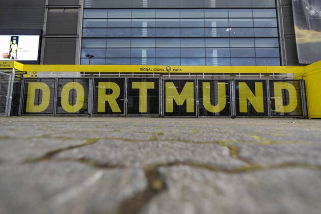 13 03 2020, Football, Season 2019 2020, Bundesliga, The closed Dortmunder Signal Iduna Park by Borussia Dortmund after the cancellation of the Revierderby by the German Football League DFL Dortmund Signal Iduna Park Deutschland xRHR FOTO DEx