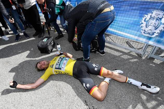 Sport Bilder des Tages VALDEBLORE LA COLMIANE, FRANCE - MARCH 14 : SCHACHMANN Maximilian (GER) of BORA - HANSGROHE is exhausted after stage 7 of the 78th edition of the Paris - Nice cycling race, a stage of 166,5km with start in Nice and finish in Valdeblore La Colmiane on March 14, 2020 in Valdeblore La Colmiane, France, 14 03 2020 CYCLISME : Paris - Nice 2020 - Etape 7 - Nice Valdeblore-La Colmiane - 14 03 2020 PhotoNews Panoramic 