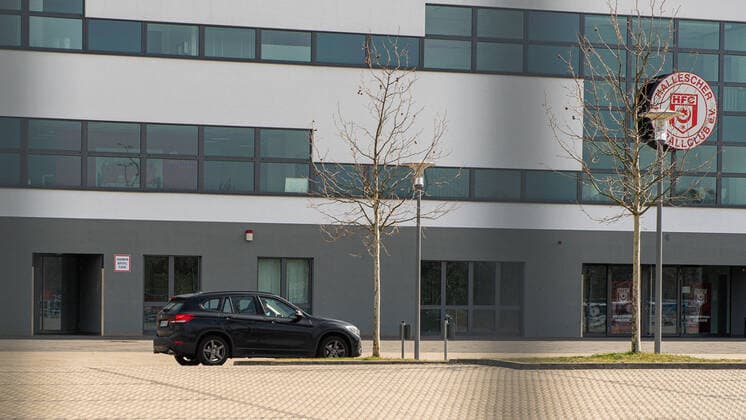 HFC Venue Natural Gas Sports Park The game is closed due to the corona virus The goals are locked Copyright xVIADATAx xHolgerxJohnx Halle Saale Sachsen Anhalt Germany