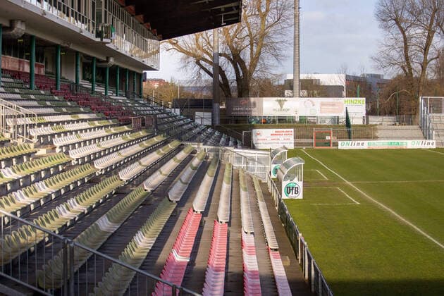 Empty pitch in the stadium at Lohmuehle, Football, 12 03 20 Luebeck Schleswig Holstein Germany Copyright: xAgentur54Gradx xChristianxSchaffrathx