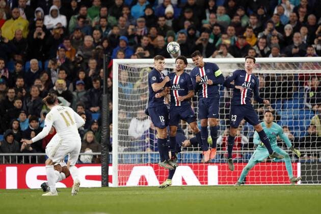 (L-R) Gareth Bale of Real Madrid, Thomas Munier of Paris Saint-Germain, Marquinhos of Paris Saint-Germain, Thiago Silva of Paris Saint-Germain, Julian Draxler of Paris Saint-Germain, Paris Saint-Germain goalkeeper Keylor Navas during the UEFA Champions League group A match between Real Madrid and Paris Saint-Germain at the Santiago Bernabeu stadium on November 26, 2019 in Madrid, Spain UEFA Champions League 2019 2020 xVIxANPxSportx xMauricexvanxSteenxIVx 408746694