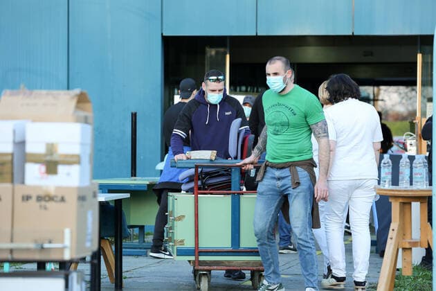 Zagreb: Dinamo fans help evacuate Dubrava Clinical Center 18.03.2020., Croatia, Zagreb - Dinamo fans, the Bad Blue Boys, have been urged to help move things out of KB Dubrava Hospital, which becomes a respiratory center in Zagreb during the coronavirus epidemic. EmicaxElvedji PIXSELL