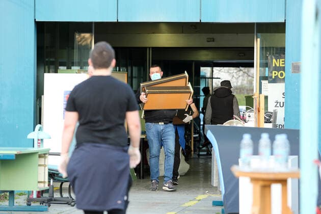 Zagreb: Dinamo fans help evacuate Dubrava Clinical Center 18.03.2020., Croatia, Zagreb - Dinamo fans, the Bad Blue Boys, have been urged to help move things out of KB Dubrava Hospital, which becomes a respiratory center in Zagreb during the coronavirus epidemic. EmicaxElvedji PIXSELL