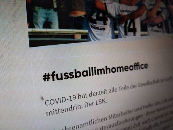 What do shaken football clubs do during the Corona Pandemic The regional league club Lüneburg SK Hansa offers its fans ghost tickets as well as bratwurst, beer and juniors donations in a symbolic way with the campaign fussballimhomeoffice in a virtual stadium All donors receive a thank you certificate from the club 24 March Ghost tickets during the Corona Pandemic, Lüneburg Lower Saxony Germany