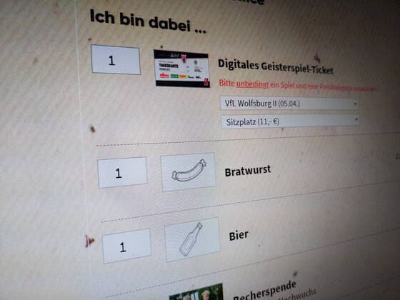 What do shaken football clubs do during the Corona Pandemic The regional league club Lüneburg SK Hansa offers its fans ghost tickets as well as bratwurst, beer and juniors donations in a symbolic way with the campaign fussballimhomeoffice in a virtual stadium All donors receive a thank you certificate from the club 24 March Ghost tickets during the Corona Pandemic, Lüneburg Lower Saxony Germany