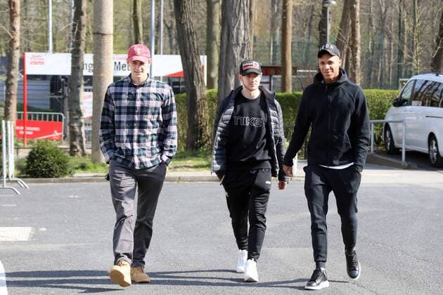 1. FC Köln Corona 1. Fussball Bundesliga Saison 2019 2020 Geißbockheim Köln Deutschland 27.03.2020 Links: Brady Scott (1. FC Köln) Mitte: Jan Thielmann (1. FC Köln) Rechts: Ismail Jakobs (1. FC Köln)