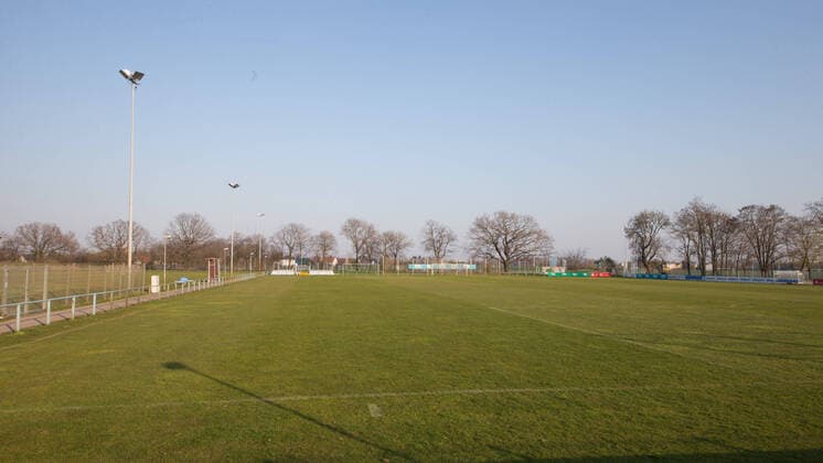 28 03 2020, xtgx, effects of the corona virus in Magdeburg, empty training ground of 1 FC Magdeburg Magdeburg