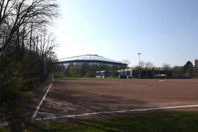 27 03 2020, Football GER, Season 2019 2020, 1 Bundesliga, Veltins Arena FC Schalke 04, pitch in front of the Veltins Arena Gelsenkirchen North Rhine-Westphalia Germany Team2