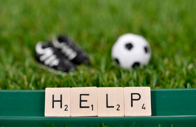 Symbol image, help, help, solidarity in football because of corona, coronavirus, sars CoV 2, Covid 19, Germany Coronavirus