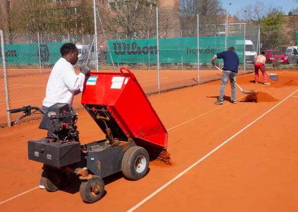 Tennis courts will be prepared for the new season, Munich, Bavaria, Germany Copyright: xJuergenxHasenkopfx