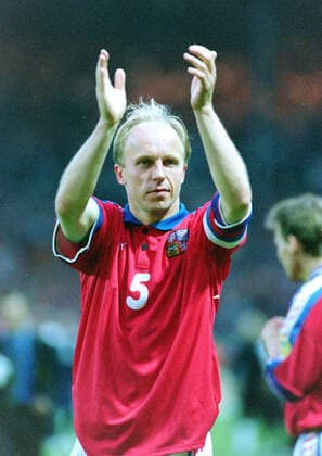 30 06 1996, European Football Championship 1996, Final, Germany Czech Republic 2 1 n V, Miroslav Kadlec Czech Republic after the match London Wembley Stadium England Team2