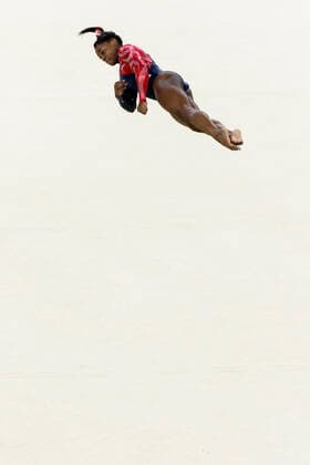 OLYMPICS RIO 2016 Rio de Janeiro, Brazil. 7 August 2016. Simone Biles (USA) performs the floor exercise during Women s Gymnastics qualifying at the 2016 Olympic Summer Games. Paul J. Sutton PCN Photography. Rio de Janeiro Rio Olympic Stadium Brazil Copyright: xPaulxJxSutton PCNx OL1617GY07-361