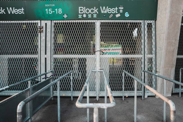 THEME IMAGE the closed football stadium of SK Rapid Wien Due to the corona crisis, the Austrian League is suspended It is not yet clear when soccer matches will take place, Generali Arena, Vienna, Austria on 2020 04 12 Vienna  EP_sro
