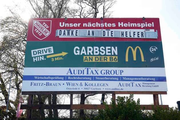 15 04 2020, , Hannover, Havelse, The closed stadium in the Northern Regional League of Hannover 96 II, HSC Hannover and TSV Havelse, in the picture TSV Havelse Closed stadiums