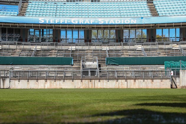The grass is growing for bett1 open in the Steffi Graf Stadium, LTTC Rot Weiß, Berlin, 17 04 2020,