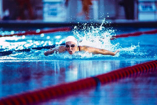 Swimming Amy Van Dyken Amy Van Dyken (USA) competing at the 1996 Speedo Invitational Grand Prix Copyright: xDUOMO PCNx SW1003_106338