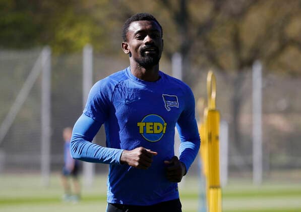 Berlin, Sportpark, GER, 1 FBL, Hertha BSC, season 2019 2020, training, photo Salomon Kalou, midfield
