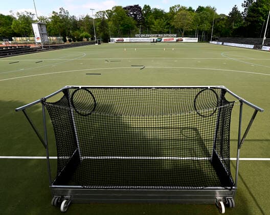 CORONA PANDEMIE,CORONAVIRUS,COVID 19 The field hockey Bundesliga is suspended until 31 July Whether the season will be played to the end or aborted is not yet decided The empty Waldstadion of the hockey Bundesliga club HTC Uhlenhorst with its artificial turf pitch is orphaned,photographed on 25 04 2020 in Mülheim Ruhr,city in the Ruhr area in the federal state of North Rhine-Westphalia NRW Â
