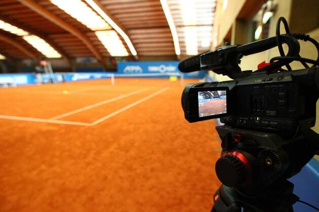 A camera on the edge of the court streams the matches of the Tennis Exhibition Series in Hoehr Grenzhausen Tennis Exhibition Series in Hoehr Grenzhausen Tennis Exhibition Series in Hoehr Grenzhausen Hoehr Grenzhausen Copyright: xEibner-Pressefotox