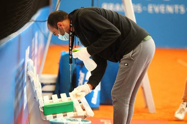 At the Tennis Exhibition Series in Hoehr Grenzhausen, the players bench is disinfected after every match Tennis Exhibition Series in Hoehr Grenzhausen Tennis Exhibition Series in Hoehr Grenzhausen Copyright: xEibner-Pressefotox