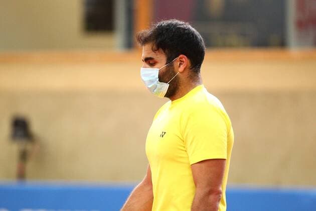Benjamin Hassan with face mask at the Tennis Exhibition Series in Hoehr Grenzhausen Tennis Hoehr Grenzhausen Exhibition Tennis Point Exhibition Series Exo Tennis Höhr Grenzhausen Tennis Ball Tennis racket Feature Feature picture Tennis Symol picture Tennis Tennis Exhibition Series in Hoehr Grenzhausen Tennis Exhibition Series in Hoehr Grenzhausen Hoehr Grenzhausen Copyright: xEibner-Pressefotox
