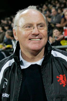 BS Coach Willi Reimann after the end of the game From 2 BL Eintracht Braunschweig Yellow against MSV Duisburg 1 1 on 17 11 06 in the Eintracht Stadium