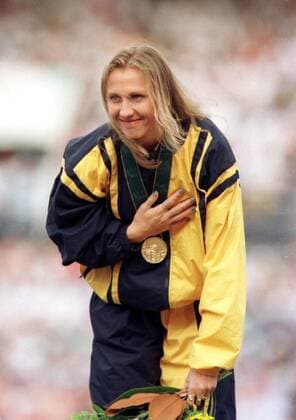 960801 Summer Olympics 1996, Athletics: Gold medalist Ludmila Engquist of Sweden react during medal ceremony for womens 100 m hurdles at The Summer Olympic Games, Olympische Spiele, Olympia, OS on August 1, 1996 in Atlanta, USA. BILDBYRAN *** 960801 Summer Olympics 1996, Athletics Gold medalist Ludmila Engquist of Sweden react during medal ceremony for womens 100 m hurdles at The Summer Olympic Games on August 1, 1996 in Atlanta, USA BILDBYRAN,  Copyright: BJORNxTILLY BB960801BB062