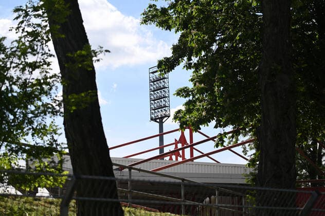 13 05 2020, Football GER, Regionalliga West, Season 2019 2020, SC Rot Weiss Oberhausen, Stadion Niederrhein, Floodlight mast, Oberhausen Nordrhein Westfalen Germany Team2