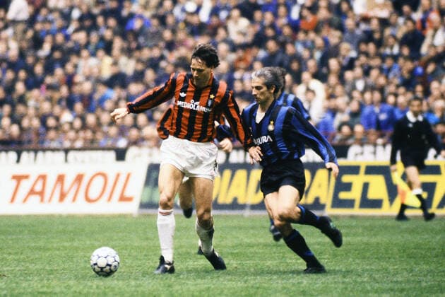 MARCO VAN BASTEN, Milan, PAOLO STRINGARA, Inter, Serie A, Inter vs Milan 0-1, Milano SERIE A 1990-91 INTER-MILAN 0-1