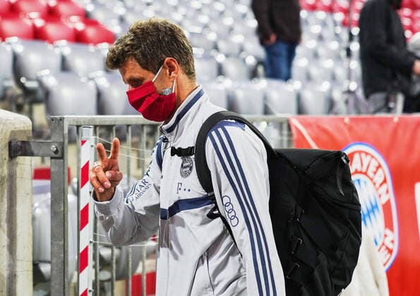 1 Bundesliga FC BAYERN MUENCHEN EINTRACHT FRANKFURT 5 2 Munich, Germany, 23 May 2020, Thomas MUELLER, MÜLLER, FCB 25 leaves the stadium during the match 1 Bundesliga FC BAYERN MUENCHEN EINTRACHT FRANKFURT 5 2 in the season 2019 2020 on 27 matchday Photo Peter Schatz Pool DFL REGULATIONS PROHIBIT ANY USE OF PHOTOGRAPHS as IMAGE SEQUENCES and or QUASI VIDEO National and international News Agencies OUT Editorial Use ONLY Munich Bavaria Germany Poolfoto Peter Schatz Pool ,EDITORIAL USE ONLY