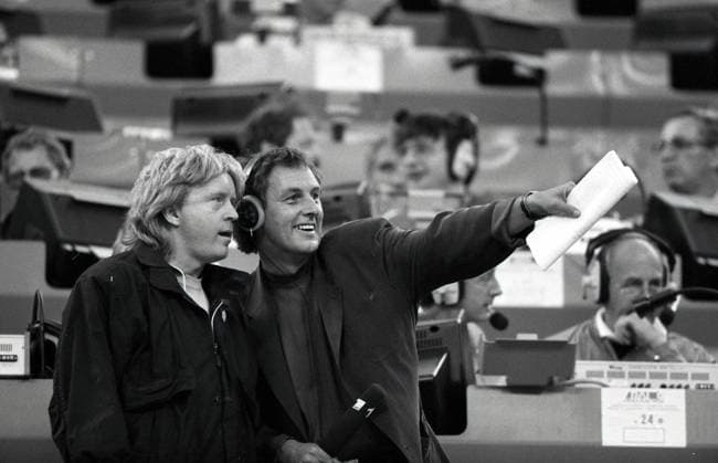 World Cup 1990 Germany UAE Italy, Milan, 15 06 1990, Football, FIFA World Cup 1990 in Italy, preliminary round 2 matchday, DFB Germany United Arab Emirates 5 1 v l Winfried Schäfer, Jörg Wontorra