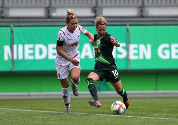 Wolfsburg vs. Cologne, BL Frauen Wolfsburg, Germany, 29 05 2020, FUSSBALL VfL Wolfsburg vs. 1 FC Köln, Flyeralarm Frauen Bundesliga, Season 2019 20 Svenja Huth VfL Wolfsburg , Theresa Gosch Cologne Wolfsburg
