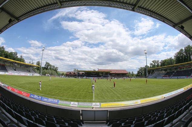 SG Sonnenhof Grpßaspach SpVgg Unterhaching 30 05 2020 mechatronic Arena without spectators Sports Football LIGA Season 19 20 SG Sonnenhof Großaspach SpVgg Unterhaching, 30 05 2020 Photo RALF POLLER AVANTI POOL Only for journalistic purposes Only for editorial use According to the regulations of the DFL German Football League it is prohibited to use or have used photographs taken in the stadium and or of the match in the form of sequence images and or video-like photo sequences DFL regulations prohibit any use of photographs as image sequences and or quasi video Großaspach mechatronik Arena Baden Württemberg Germany Poolfoto Ralf Poller Avanti POOLFOTO ,EDITORIAL USE ONLY