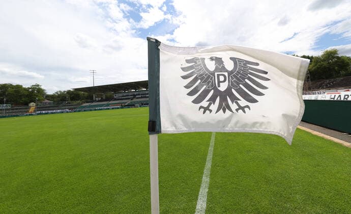 Sport Football 3 Bundesliga Season 19 20 28 Matchday SC Preußen Münster Hallescher FC firo Football 3 Bundesliga Season 19 20 31 05 2020 SC Preußen Münster Hallescher FC Halle Corner flag Ghost game Prussia Stadium Photo Jürgen Fromme firosportphoto POOL DFB regulations prohibit any use of photographs as image sequences and or quasi video EDITORIAL USE ONLY National and international News Agencies OUT City of Münster Federal State NRW Germany Poolfoto Jürgen Fromme firo Sportphoto POOL ,EDITORIAL USE ONLY