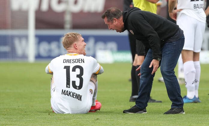 Football 2 Bundesliga SV Wehen Wiesbaden SG Dynamo Dresden Football 2 Bundesliga SV Wehen Wiesbaden SG Dynamo Dresden 06 06 2020, scorer Simon Makienok and coach Markus Kauczinski DD , photo credits Halisch rscp photo Pool via Eibner Pressefoto via Eibner Pressefoto DFL regulations prohibit any use of photographs as image sequences and or quasi video EDITORIAL USE ONLY National and international News Agencies OUT Wiesbaden BRITA Arena Hessen Germany Poolfoto Halisch rscp-photo Pool via Eibner-Pressefoto ,EDITORIAL USE ONLY